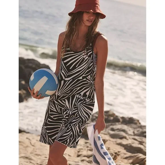 NWT Free People Movement Printed Hot Shot Romper in Zebra - Picture 2 of 11